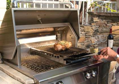 Alfresco Indirect Cooking/Roasting Pod Grill: click to enlarge